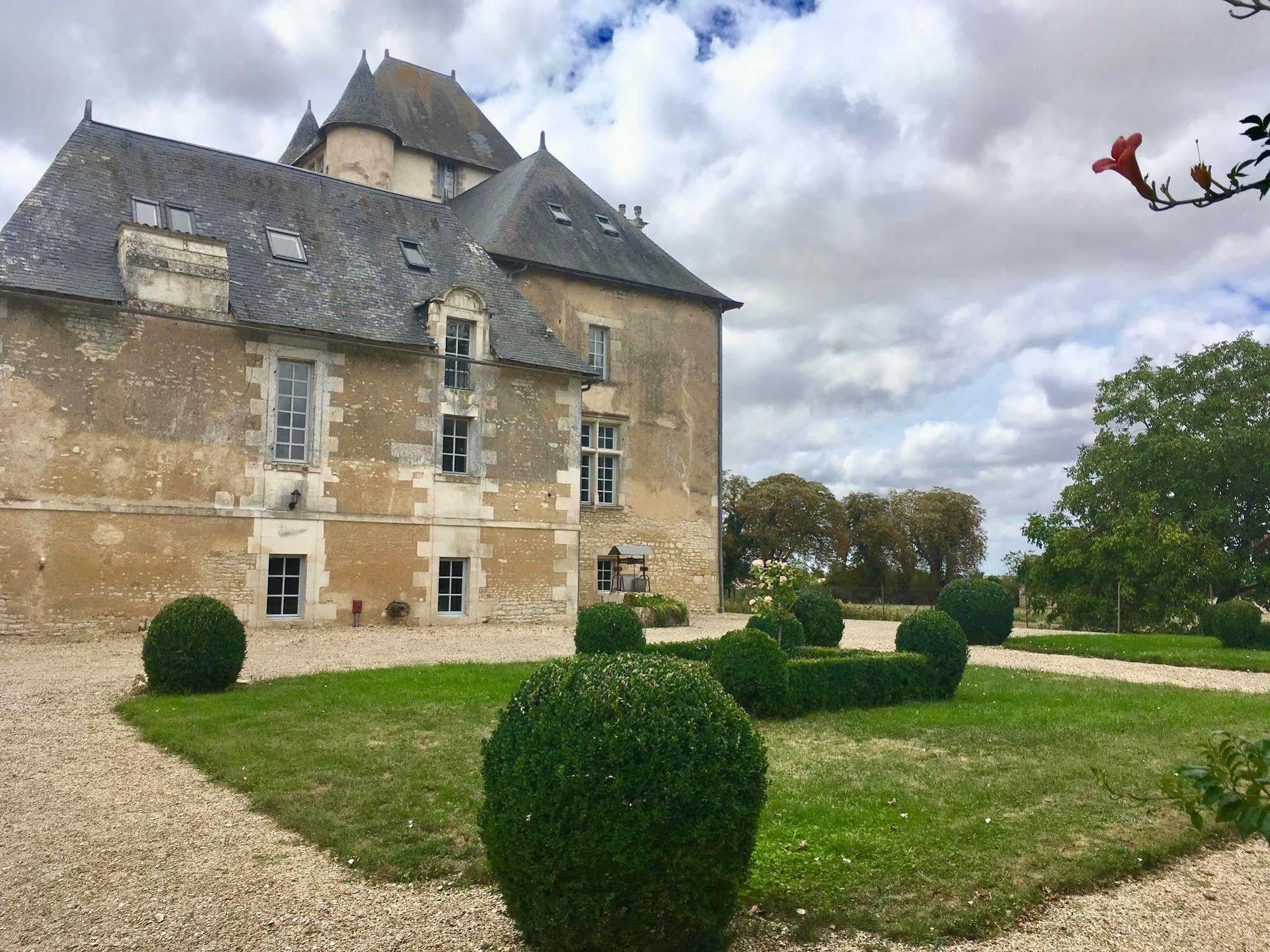 Château d'Avanton Exterior foto